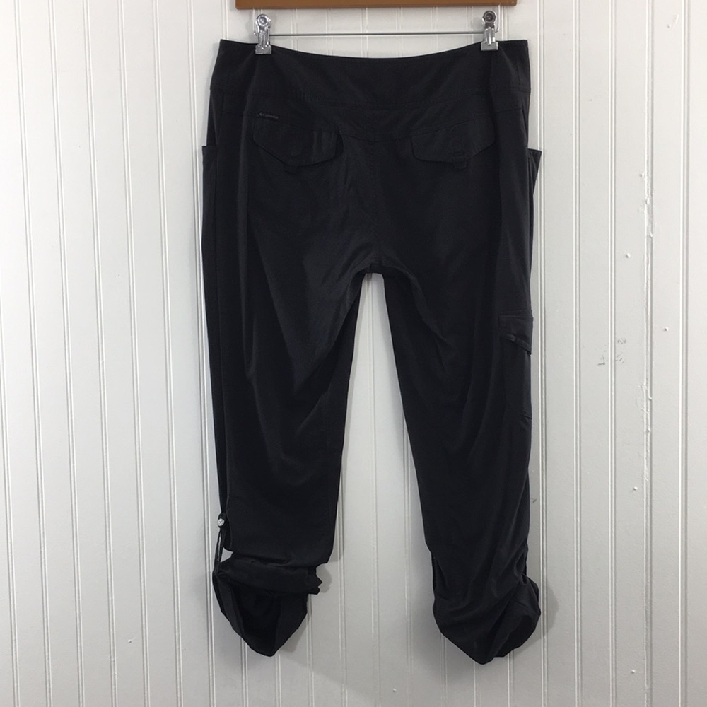Columbia Black Trail Convertible Capri Pants Womens 14 Omni Shield Hiking - Picture 3 of 13